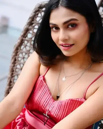Escort Service Shrirampur